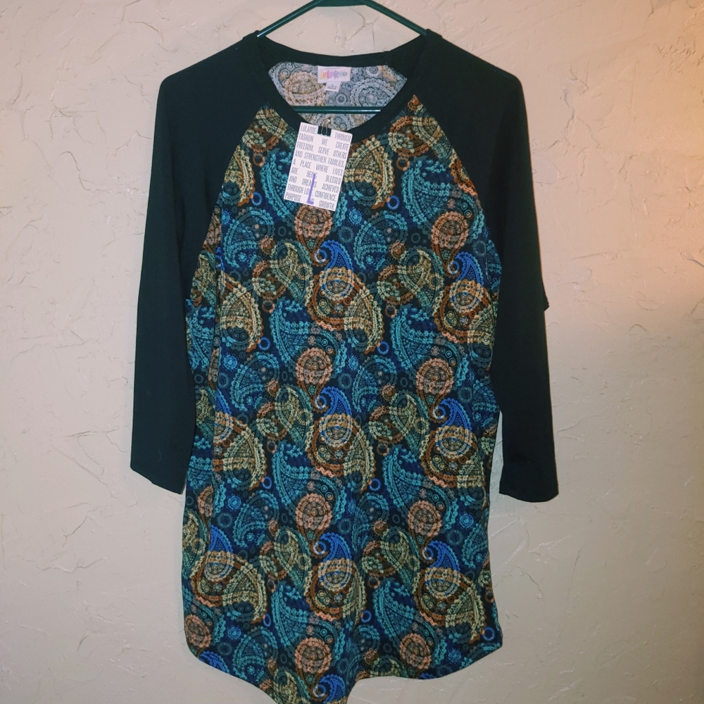 NWT LuLaRoe LLR Randy Baseball Raglan Black 3/4 Sleeves Tee Shirt Top Paisley - Picture 7 of 11